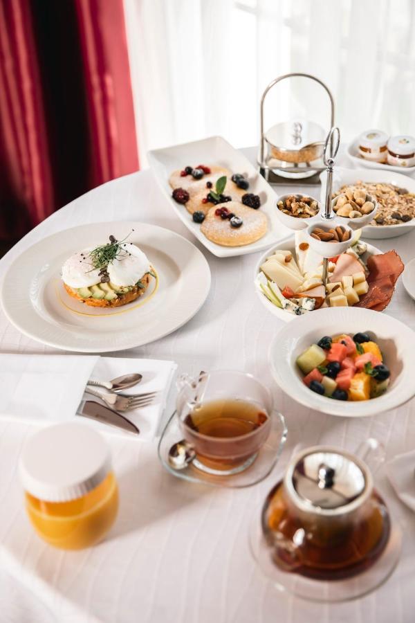 Venus Hotel Lipjan Экстерьер фото