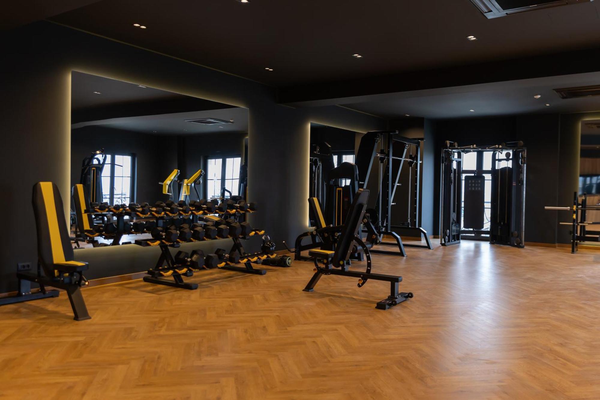 Venus Hotel Lipjan Экстерьер фото