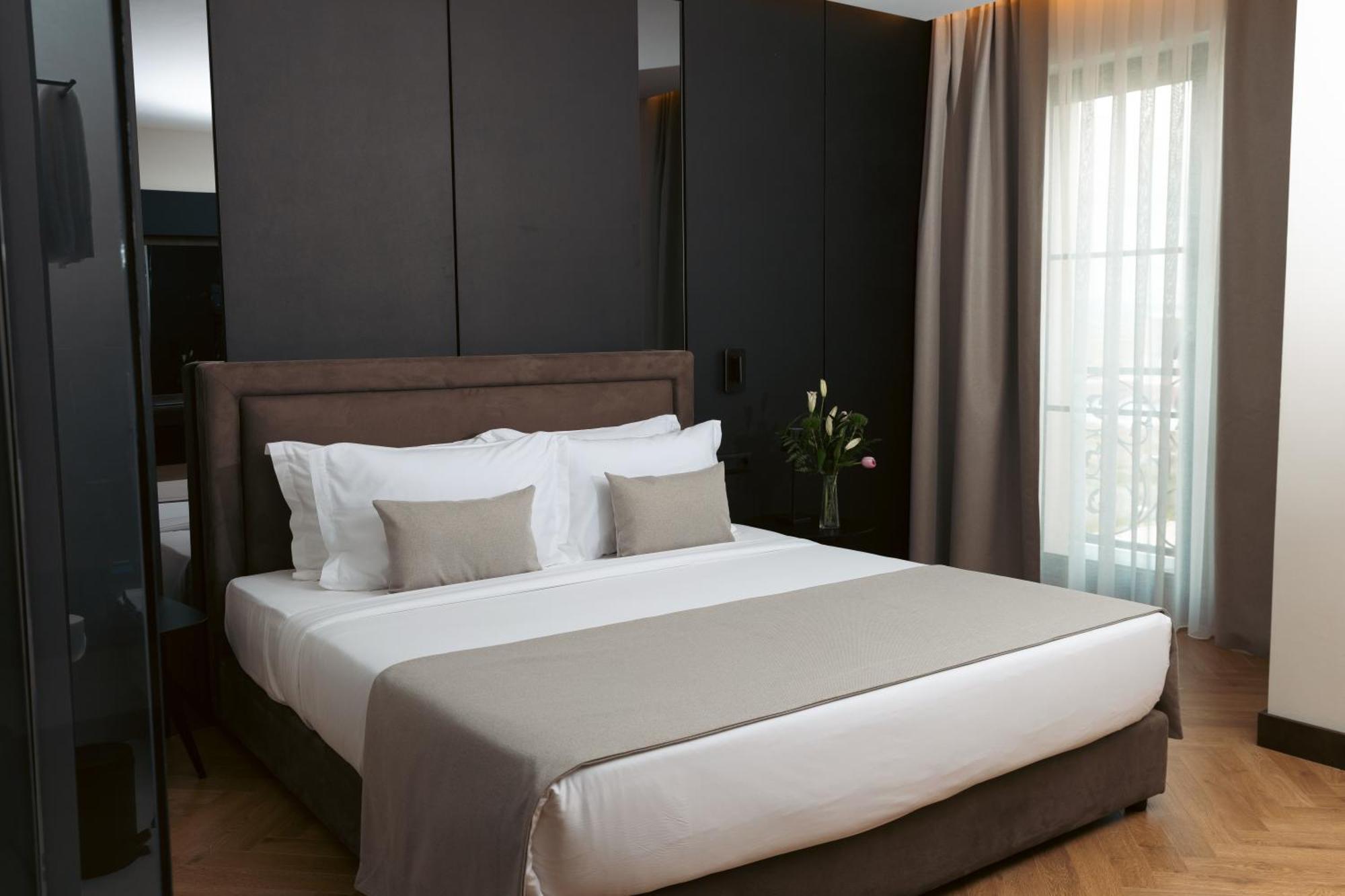 Venus Hotel Lipjan Экстерьер фото