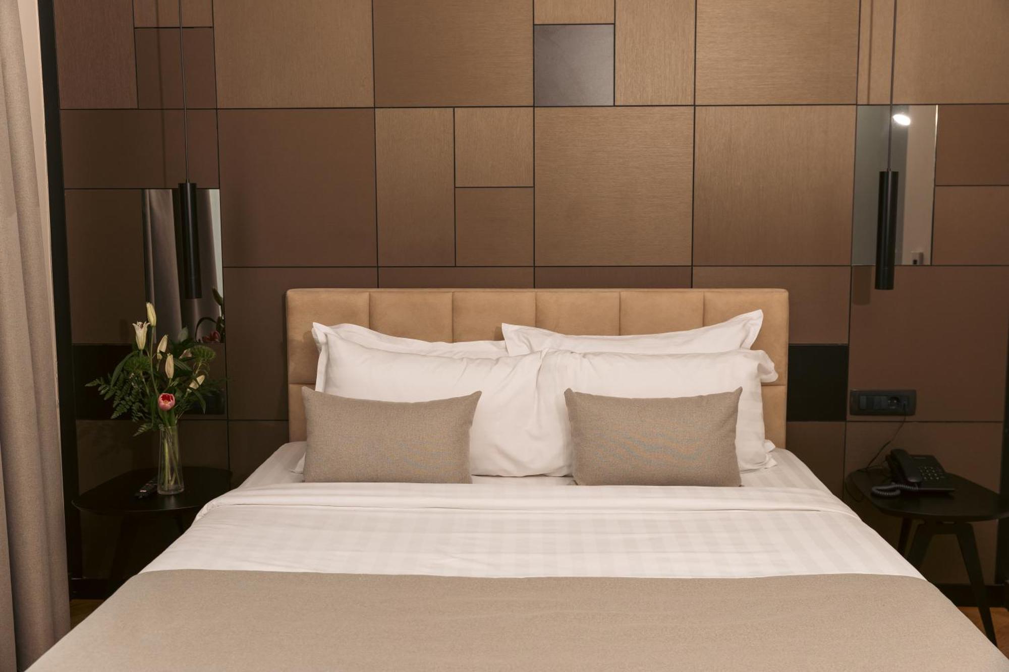 Venus Hotel Lipjan Экстерьер фото