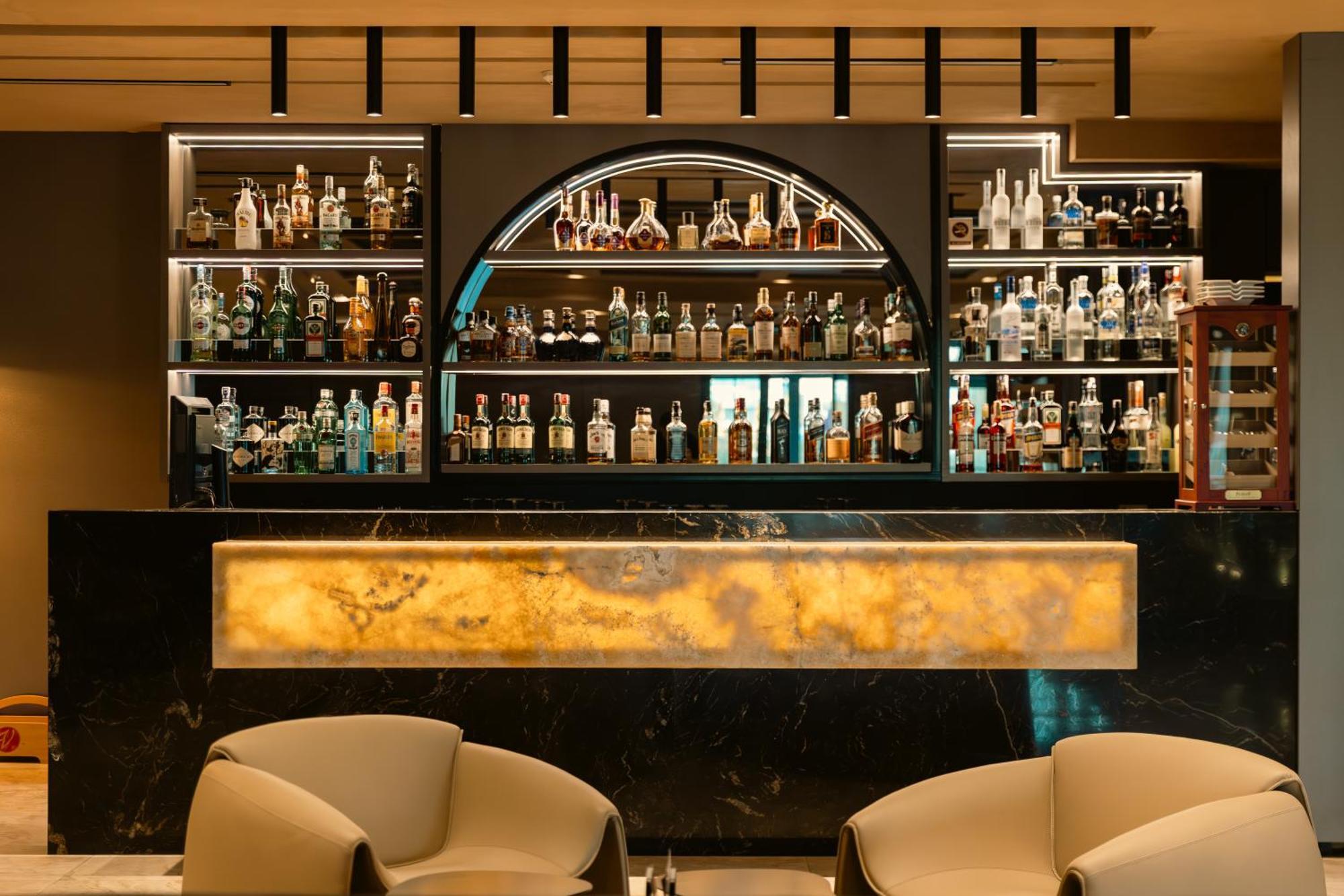 Venus Hotel Lipjan Экстерьер фото
